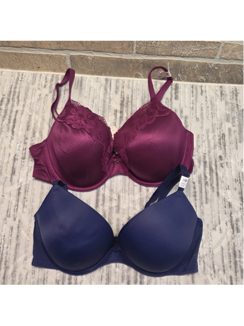 Victoria's Secret Bra Bundle Womens 34D Multicolor Excellent Lace Lot 2pack